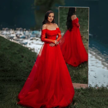 UZN Sexy Red Princese Satīna un Tilla Balles Kleitu Liekšķere Kakla Pie Pleca ar garām Piedurknēm Rāvējslēdzējs Atpakaļ Vakara Tērpi Saūda Arābija