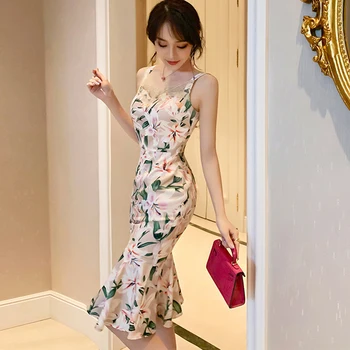 Modes Vasaras Korejas Vintage Sexy Siksna Bez Piedurknēm Midi Puse Kleita Dāmas Eleganta, Salda Gadījuma Ziedu Drukāt Nāriņa Kleita Drēbes