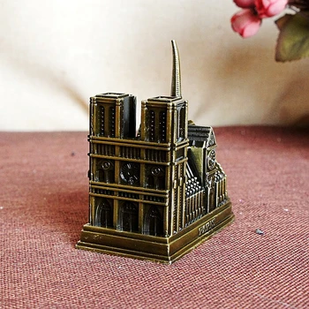 Vintage Metāla Cathedrale Notre Dame De Paris Modelis Parīzes Notre Dame Ēkas Statuetes Mājas Darbvirsmas Office Dekoru Piliens Kuģniecība